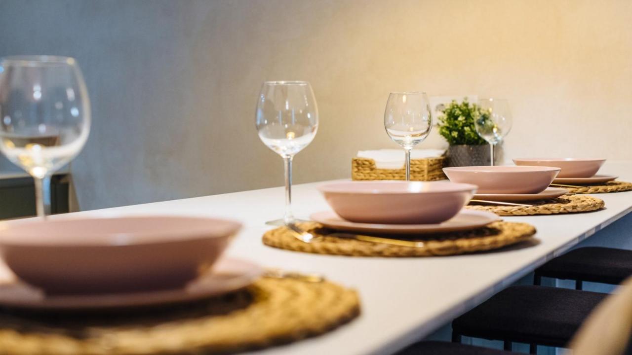 Rocio Suites Apartments Sevilla Exteriör bild